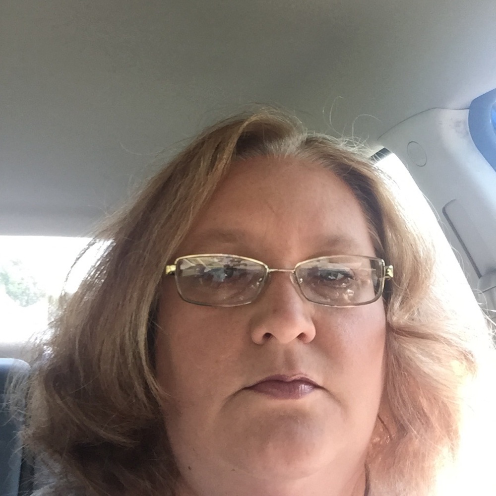 Meet your Posher, Tina